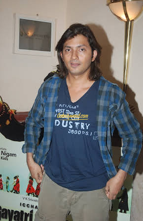Shirish Kunder as Director
