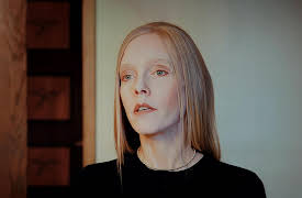 The Way Down: God, Greed, and the Cult of Gwen Shamblin, Season 1: The Way Forward