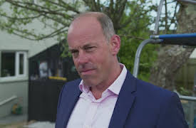 Location, Location, Location: Episode 7