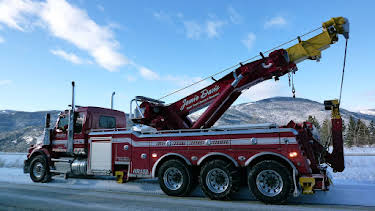 5:00 PM: Highway Thru Hell (S2 E5) (S2) | Paramount | 8/28 2026