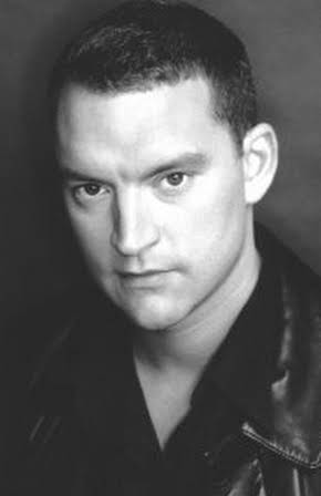 Christian Kahrmann as 