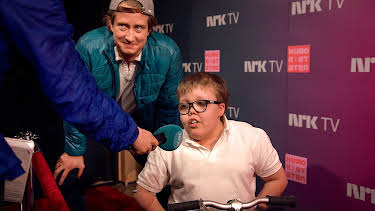 21:30: Humoretaten | NRK 2 | 5/6 2026