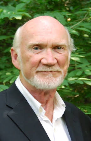 Colin Fox as 