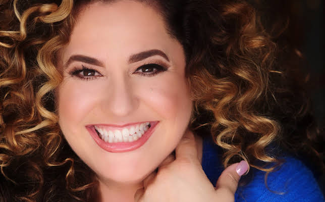Marissa Jaret Winokur