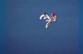 Destroyed in Seconds: Freestyle Stunt, Sinking Boat