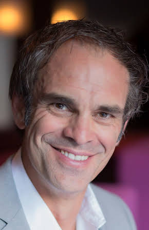 Steven Ogg as 