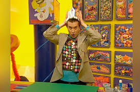 Mister Maker: A Royal Crown