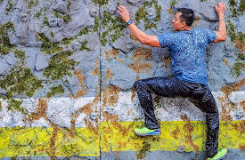 I Survived Bear Grylls, Season 1: Bear's Intimate Ice Bath