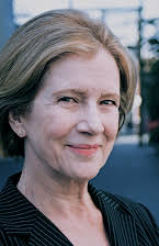 Anna Hagan as Eleanor