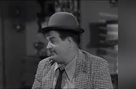 The Abbott and Costello Show Season 1: Hillary's Birthday