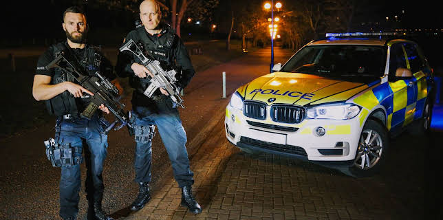 6:00 PM: Police Interceptors (S10 E3) (S10) | Paramount | 1/28 2026