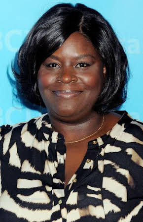 Retta as 
