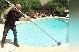 Hotel Impossible: Triangle T Ranch