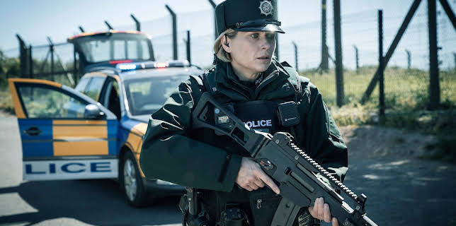 9:00 PM: Blue Lights (S1 E1) (S1) | Drama | 2/12 2026