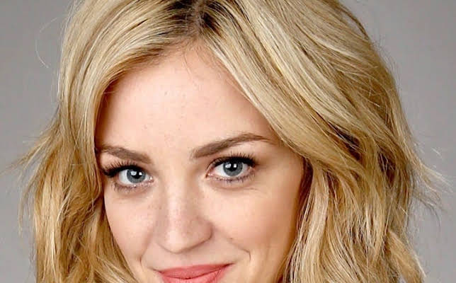 Abby Elliott