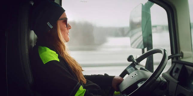 04:30: Svenska Truckers (S7 E2) (S7) | TV6 | 12/20 2025