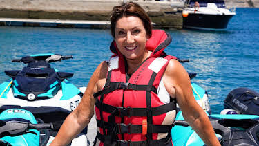 11:00 PM: The Canary Islands with Jane McDonald (S1 E2) (S1) | 5 Select | 6/9 2025