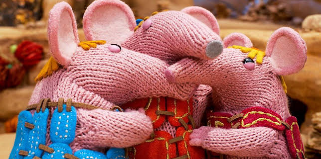 6:00 PM: Clangers (S2) | Cbeebies | 11/16 2025
