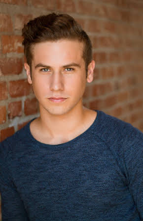 Leonardo Boudreau as Older Antonio