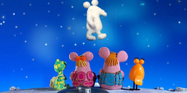 6:00 PM: Clangers (S1) | Cbeebies | 1/30 2026