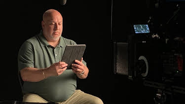 18:00: Deadly Influence: The Social Media Murders (S1 E3) (S1) | ID | 3/6 2026