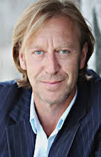 Oliver Stritzel como Schwalle