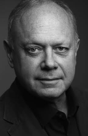 Jonathan Coy as 