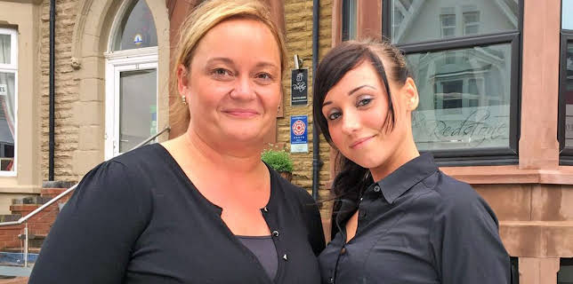 9:30 AM: Four in a Bed | More 4 | 2/7 2026