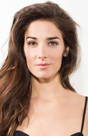 Juana Viale as 