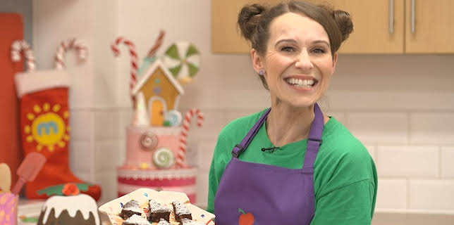 8:50 AM: Milkshake! Jen's Jolly Bakes (S1 E10) (S1) | Channel 5 | 12/12 2025