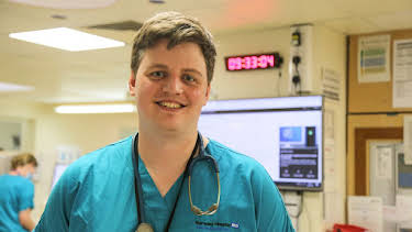 9:00 PM: Casualty 24/7: Every Second Counts (S6 E12) (S6) | 5 Star | 4/10 2026