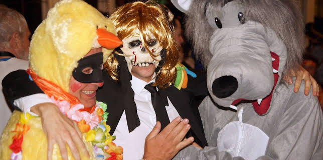 11:00: Wenn es rund geht in Anif - Ein Fasching in Salzburg | ARD Alpha | 2/9 2026