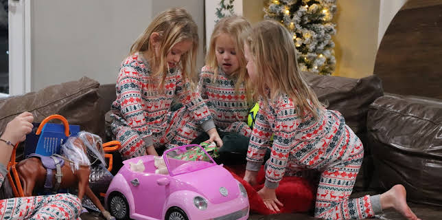 07:05: OutDaughtered (S5 E13) (S5) | TLC | 3/30 2026