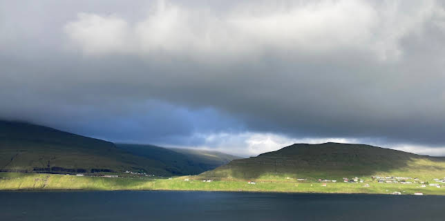 Allein im Meer - Leben auf den Färöern