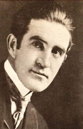 Francis Ford as Dan Tobin