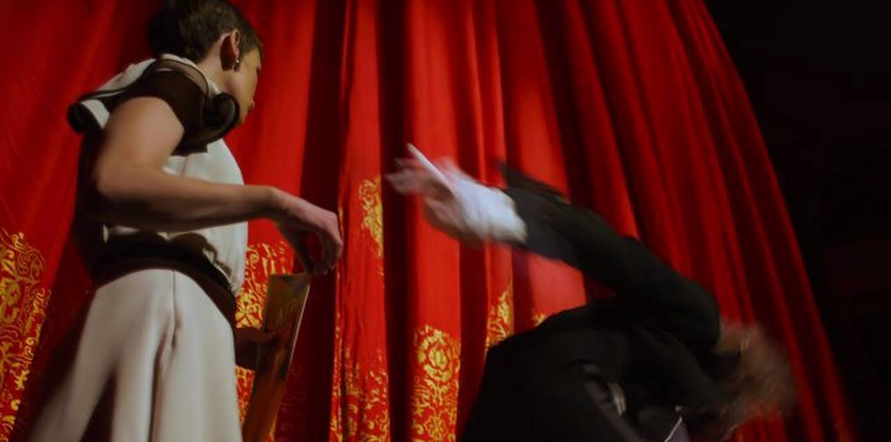 Cirque Du Soleil: Worlds Away (2012)