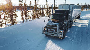 11:20 AM: Ice Road Truckers (S11 E2) (S11) | Paramount | 11/2 2025