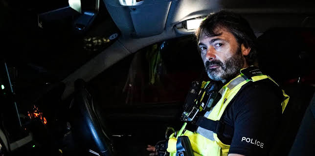 1:00 PM: Traffic Cops (S10 E1) (S10) | 5 Star | 11/18 2025