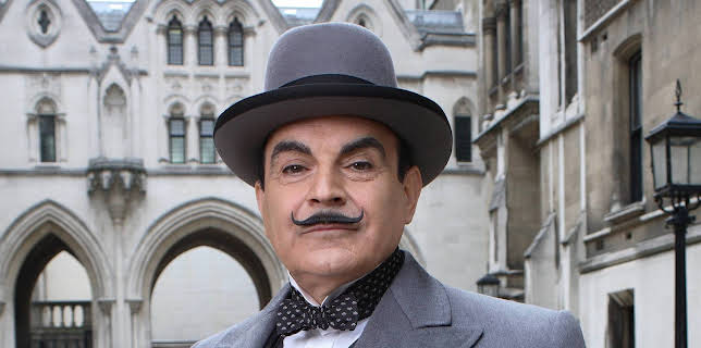 14:35: Agatha Christie: Poirot (T12): Ep.2 Las manzanas | Paramount Channel | 6/16 2025