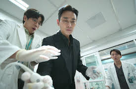 The Trauma Code: Heroes on Call: Enter Doctor Maniac