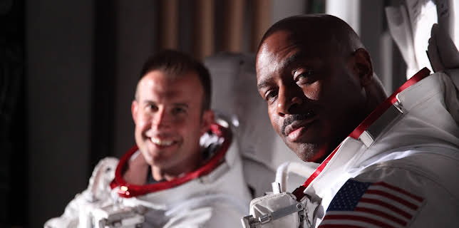 00:20: Truth Behind the Moon Landing (S1 E6) (S1) | Discovery Science | 11/3 2025