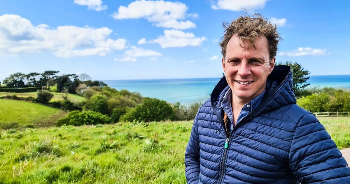 3:30 AM: Walking Wartime Britain | 5 Select | 4/4 2026