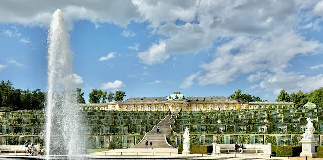 21:05: Königliche Gärten - Schloss Sanssouci | 3SAT | 11/3 2025