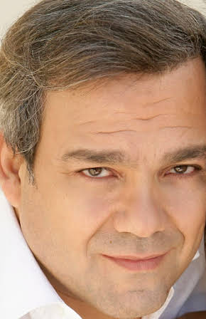 Didier Bourdon as 
