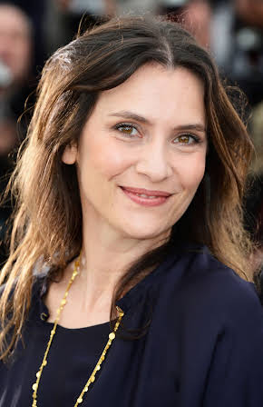 Géraldine Pailhas as 