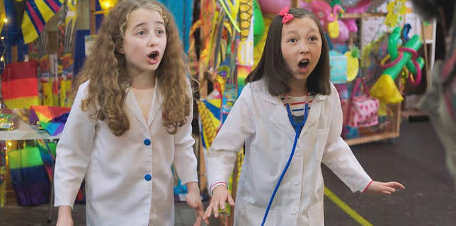 2:50 PM: Molly and Mack (S2) | Cbeebies | 11/25 2025