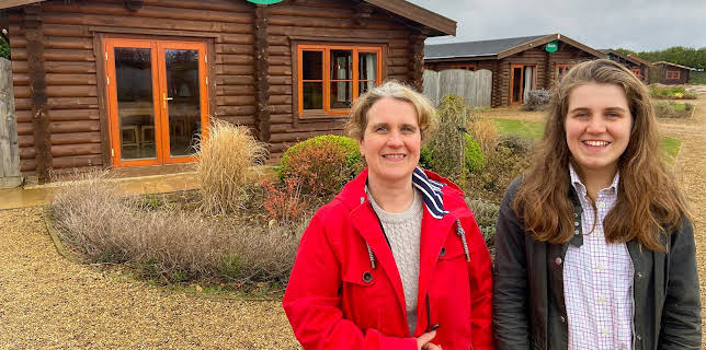 5:50 PM: Four in a Bed | More 4 | 11/12 2025