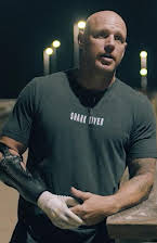 Paul de Gelder som Self - Shark Activist, Conservationist