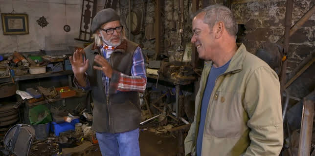 11:00 AM: Find It, Fix It, Flog It | More 4 | 12/17 2025