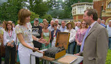 Antiques Roadshow (S32 E10)